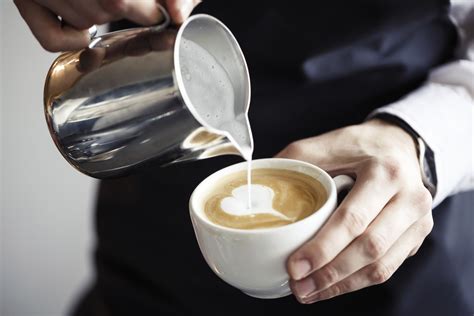What Drinks Cause Dehydration Healthfully
