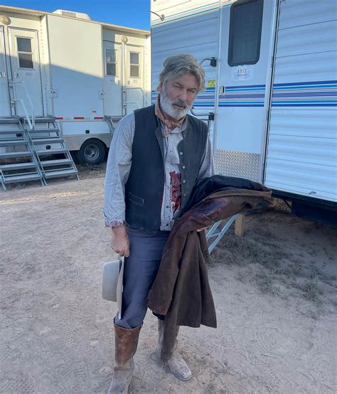 Alec Baldwin's movie ‘Rust’ to resume filming in Montana