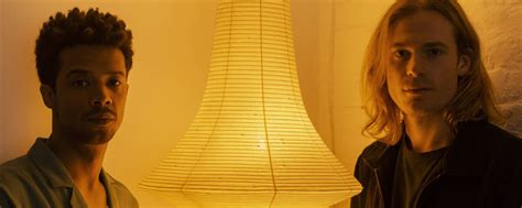 Entrevista o Vampiro vira série muito sangue suor e sexo gay 02 10 2022 Cinema e