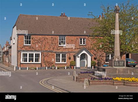 Watlington, Oxfordshire, War Memorial Stock Photo - Alamy