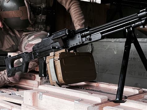 Бригади ЗСУ озброїли болгарськими кулеметами MG-1М - Мілітарний