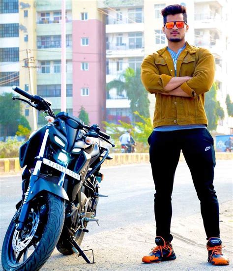 pawan sahu wiki height age girlfriend family facts