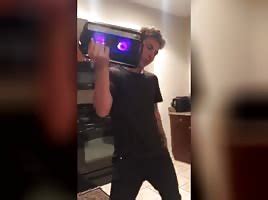 Hot White Girl Dancing Downblouse Shesfreaky