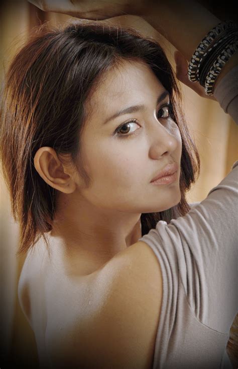 Syur Hotsyur Koleksi Foto Artis Indonesia Seksi Sexy Hot Bahenol Montok Juliana Moechtar