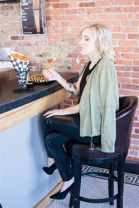 A Maternity Holy Grail: Faux Leather LEGGINGS - The Mom Edit