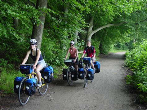 New cycling paths will soon be built on renfrew rd 29