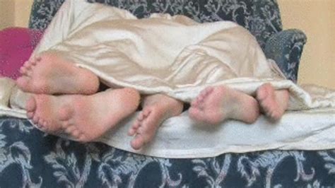 Ff Mwlslk GIRLS LESBIAN SIDE HUMPING HD X Custom Clips Clips Sale