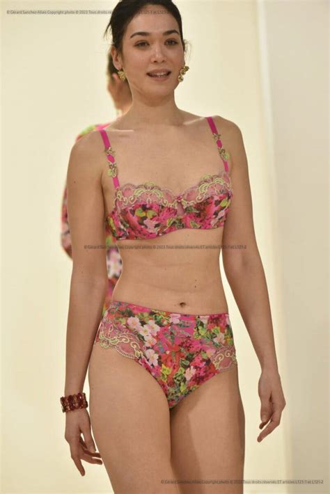 Salon International de la Lingerie SIL Paris défilé Lise Charmel janvier