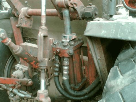 Гидравлика на тракторе — особенности работы, конструкция, масло