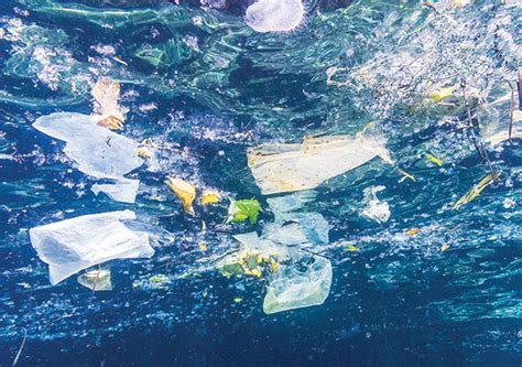 rac thai nhua moi nguy tiem  cua viet nam