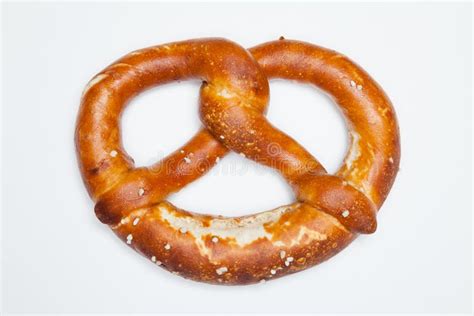 Крендель стоковое изображение. изображение насчитывающей нормально ...