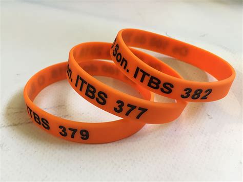 Pulseras De Silicona Personalizadas Bajo Relieve O Impresas