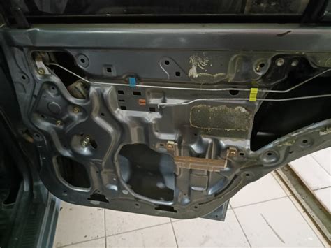 Гофра задней двери для центрального замка — Toyota Corolla (90), 1,6 л ...