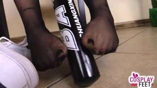 Harley Quinn In Black Pantyhose Teases With Her Feet Free Porn Videos YouPorn