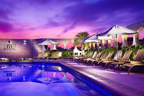 Dia Dos Namorados Pacotes De Jantar E Hospedagem Em Hot Is E Resorts Por At Reais