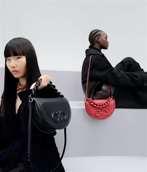 L'OFFICIEL ARGENTINA OCTOBER 2022 by L'Officiel Inc. - Issuu