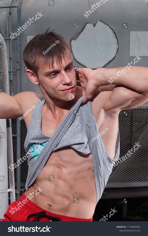 Naked Torso Strong Bodybuilder Athletic Fitness Stock Photo Shutterstock