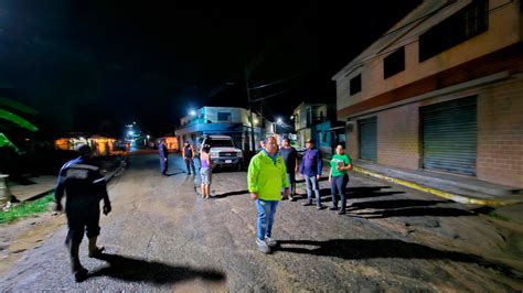 Desbordamiento de una quebrada afectó unas 37 viviendas en Las Tejerías