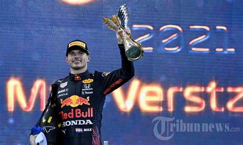 Max Verstappen Juara Dunia F1 Foto 12 1905469