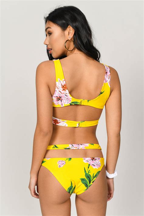 Yellow Bikini Double Band Straps Bikini Top Side Cut Outs Bikini