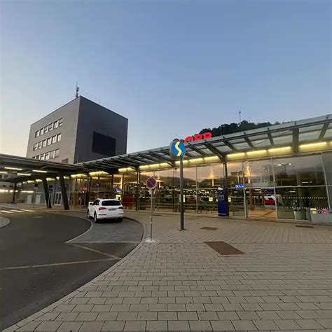 Bruck An Der Mur Abfahrtszeiten Live Fahrplan Am Bahnhof