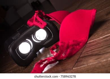 Hundred Virtual Reality Naked Royalty Free Images Stock Photos Pictures Shutterstock