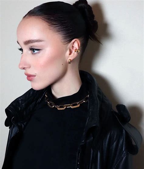 Phoebe Dynevor Nude Pics And Porn Scandal Planet