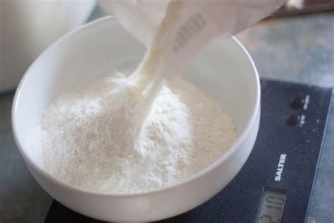 DIY Naked Wedding Cake Tutorial