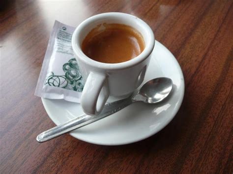Wie man Kaffee in Portugal bestellt - Weltreisetipps