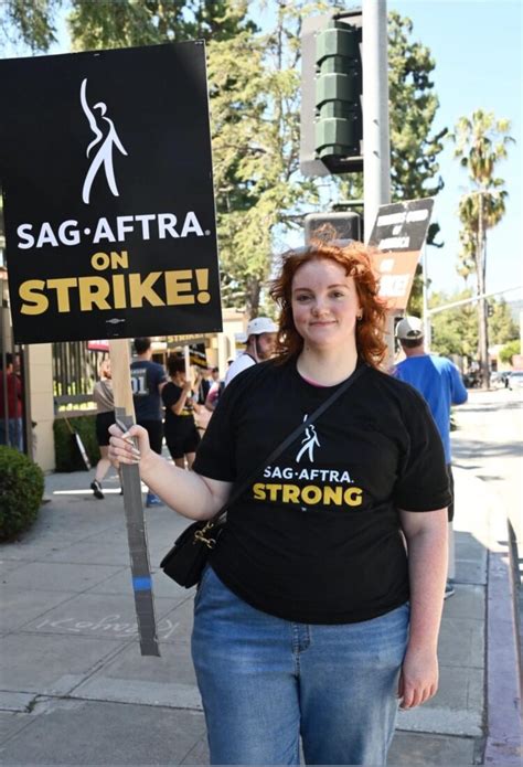 Hot Sexy Shannon Purser Bikini Pics