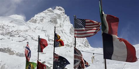 Ski Alpin Zermatt Cervinia Symbole Du Changement Climatique Et