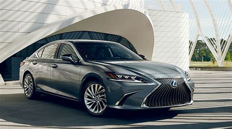 Review: 2020 Lexus ES 300h - Longo Lexus Blog