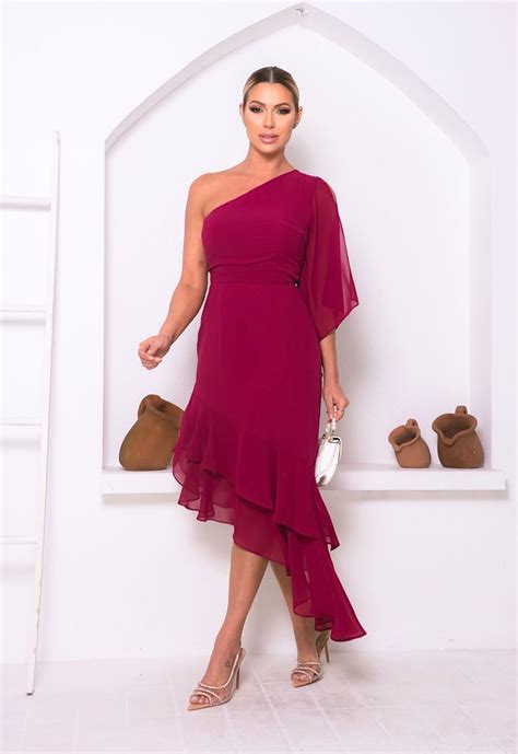 Vestido De Festa Chiffon - Vestido de Festa Midi Assimétrico Magenta em Chiffon | Caimento Fluido ...