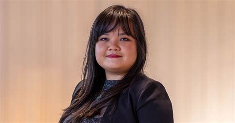 jill hebden  linkedin employee success stories mimi nguyen