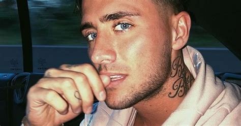 Stephen Bear CBB S Stephen Bear Gets NAKED On Skype And You Can See EVERYTHING