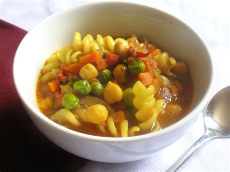 Summery Tomato Soup with Pasta and Chickpeas | Lisa's Kitchen ...