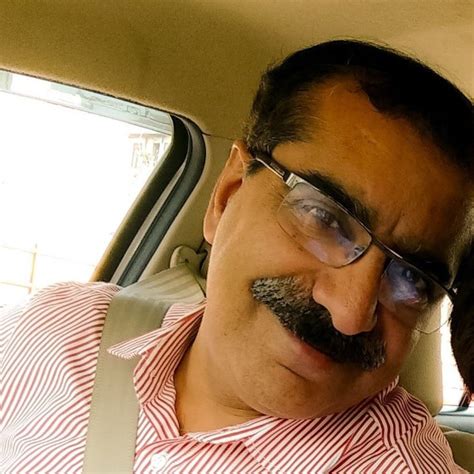 LOVE MATURE MEN On Twitter RT GharamiLiton NewProfilePic