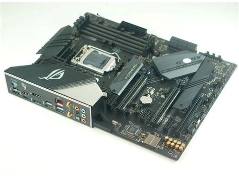 Asus ROG STRIX Z390-E GAMING Motherboard