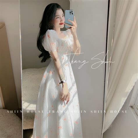 Mua Đầm váy nữ lụa hoa xinh xắn với tone trắng nude nhẹ nhàng dành cho các nàng diện đi chơi
