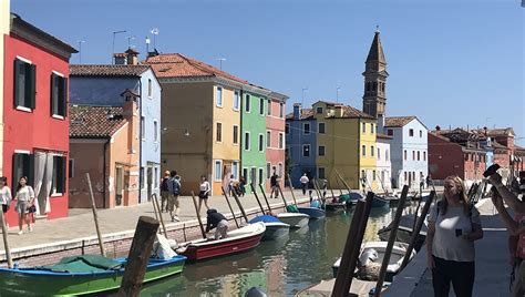 Islands of Venetian lagoon by luxury water taxi - My Venice Travel Guide