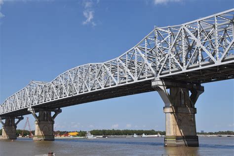 HistoricBridges.org - Huey P. Long Bridge Photo Gallery