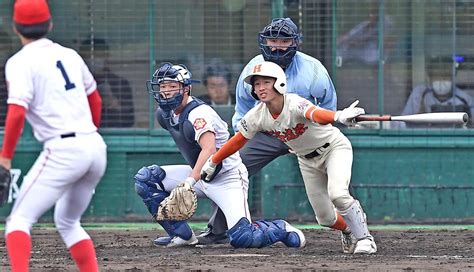 北海道栄の2年生捕手・高村が好リード＆3安打で決勝進出に貢献 「（決勝は）伸び伸びプレーできたら」【春季全道大会】 道新スポーツ