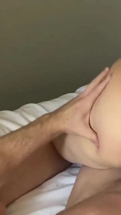 Porno Videos in der Kategorie Heiße Blonde MILF xHamster