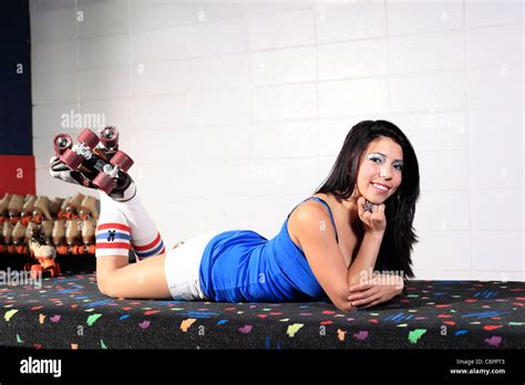 Brunette Latina Hi Res Stock Photography And Images Alamy