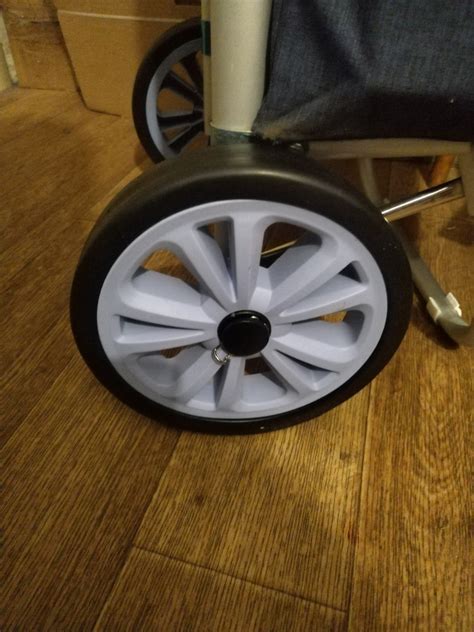 Колесо для тележки 210 мм. С подшипником. Комплект из 2-х штук ...