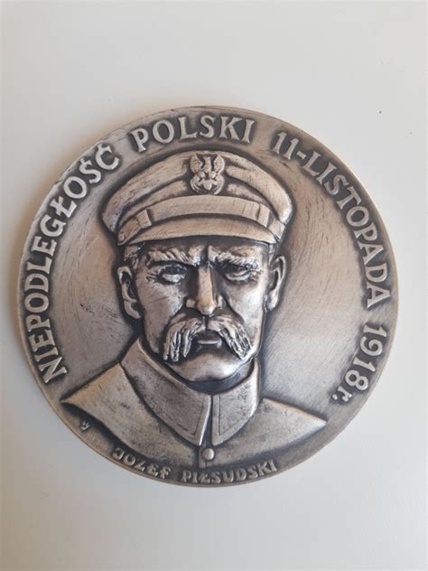 Medal 1984 Józef Piłsudski 1918 70mm Węgorzewo OLX pl