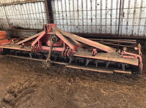 Kuhn 4m Power Harrow Machinery And Equipment Harrows