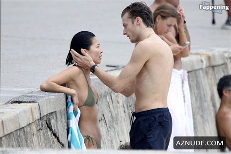 Yan Yan Chan Flaunts Her Sexy Bikini Body At Bronte Beach In Sydney Aznude