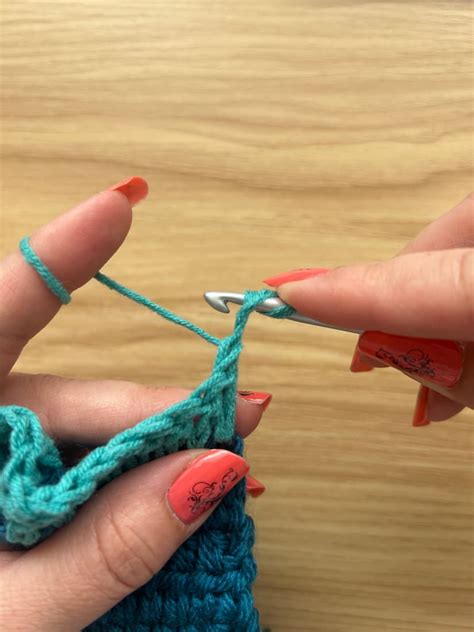 Standing Double Crochet Tutorial For Super Neat Crochet Edges Blue