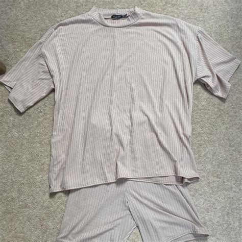 Boohoo Nude Co Ord Set Super Cute And Comfy Size Depop